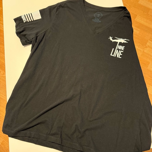 Women’s Nine Line Tshirt - Picture 2 of 4